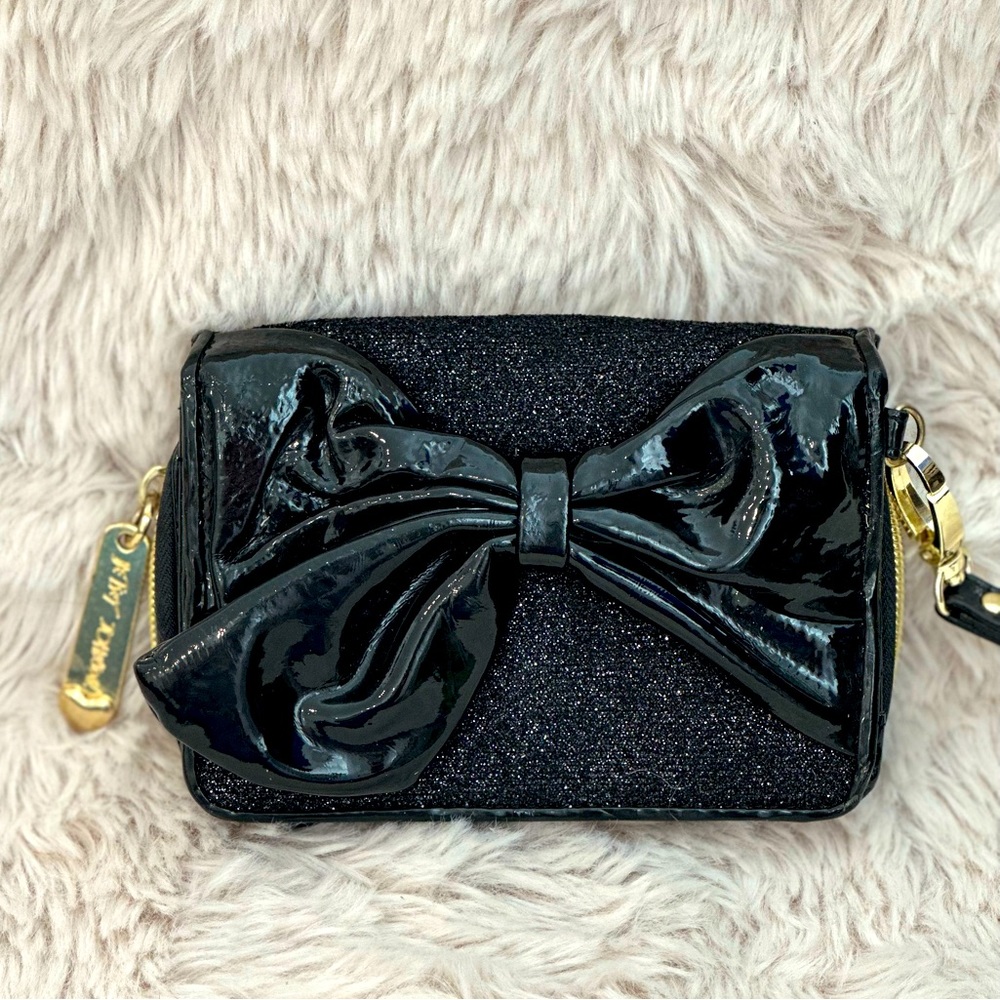 Betsey Johnson Black Glitter Wallet w/Bow